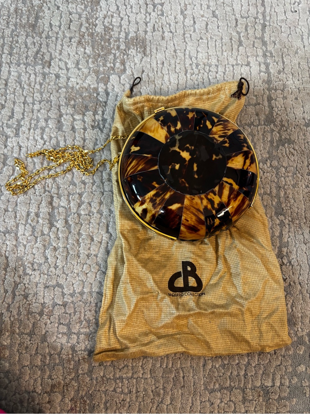 Tortoiseshell Round Baquero collection Crossbody Bag with Gold Chain